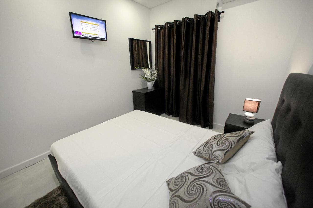 Sweet Moment Hotel Barreiro  Bagian luar foto