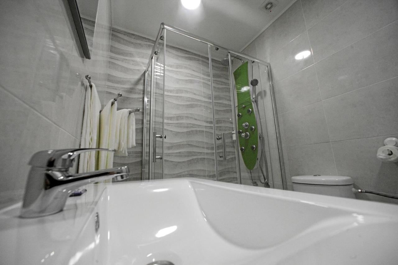Sweet Moment Hotel Barreiro  Bagian luar foto